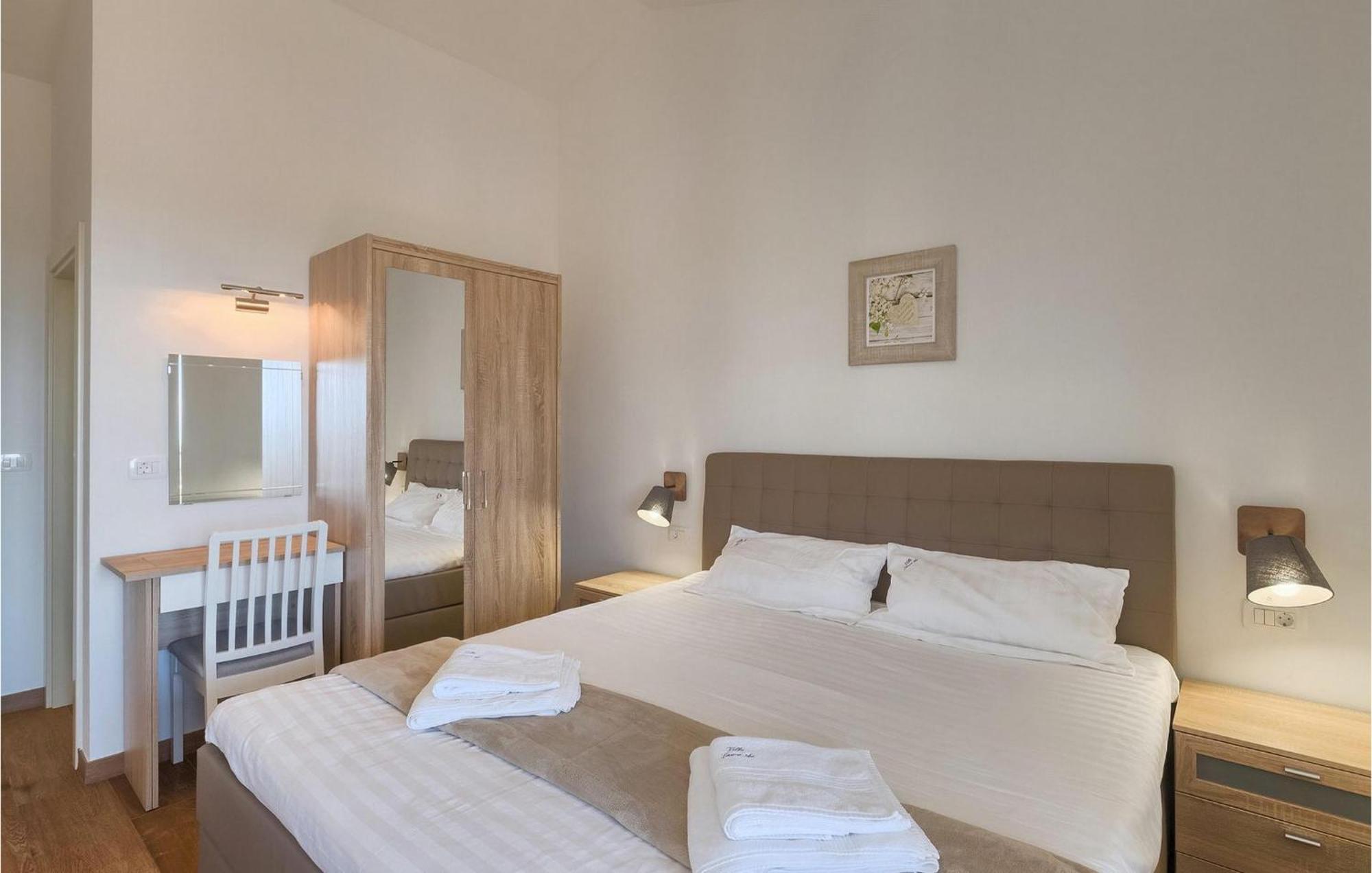 Laura An Ferienhaus Poreč